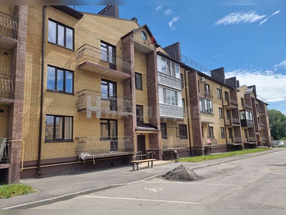 2-комнатная квартира, 62.5 м2 1/3 этаж, ул. Янтарная - фото 10