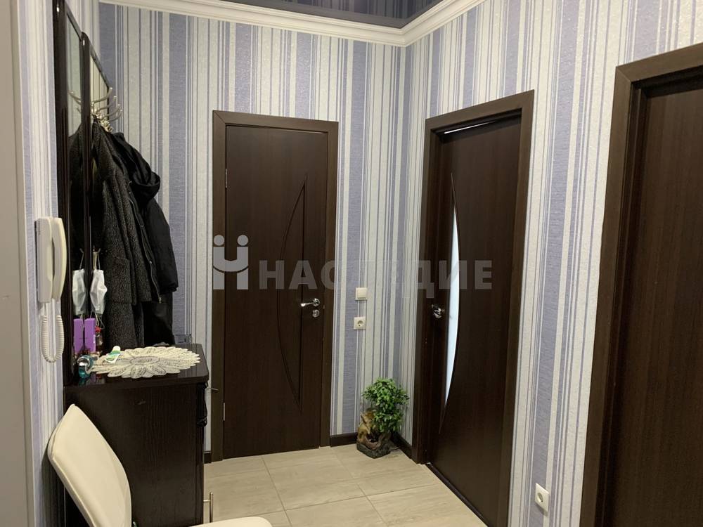 1-комнатная квартира, 50 м2 5/8 этаж, ул. Октябрьская - фото 6