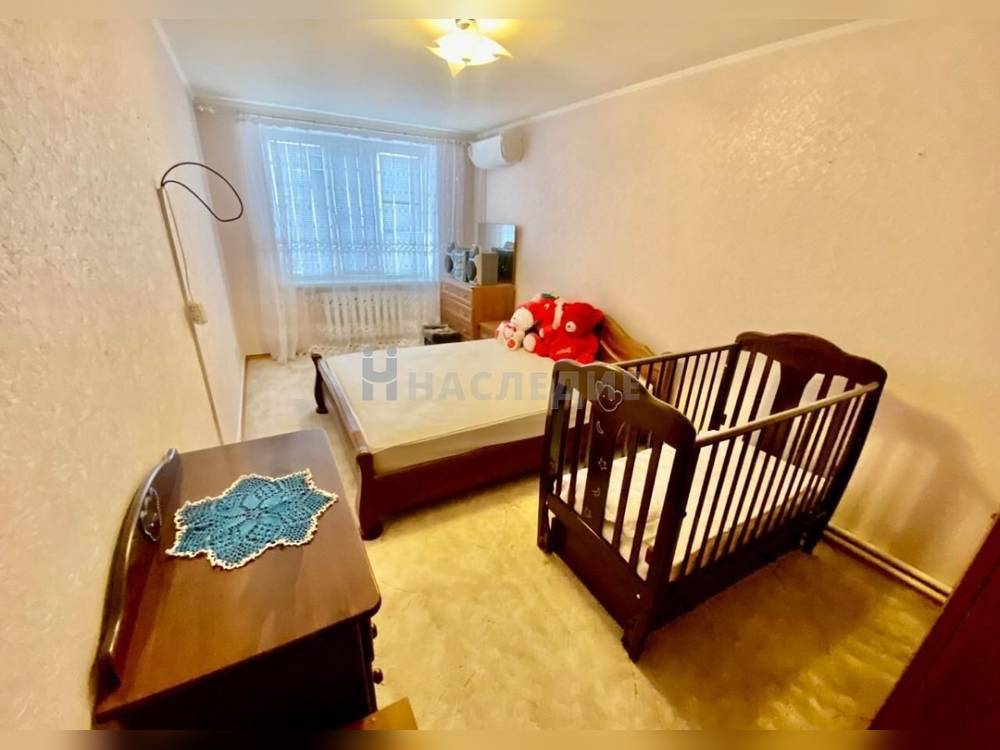 2-комнатная квартира, 68 м2 5/5 этаж, ул. Артема Сергеева - фото 1