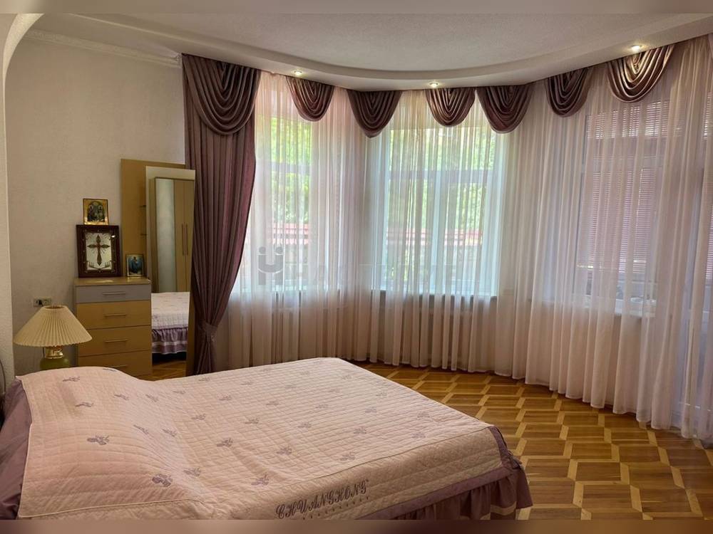 4-комнатная квартира, 220 м2 2/4 этаж, ул. Маяковского - фото 5