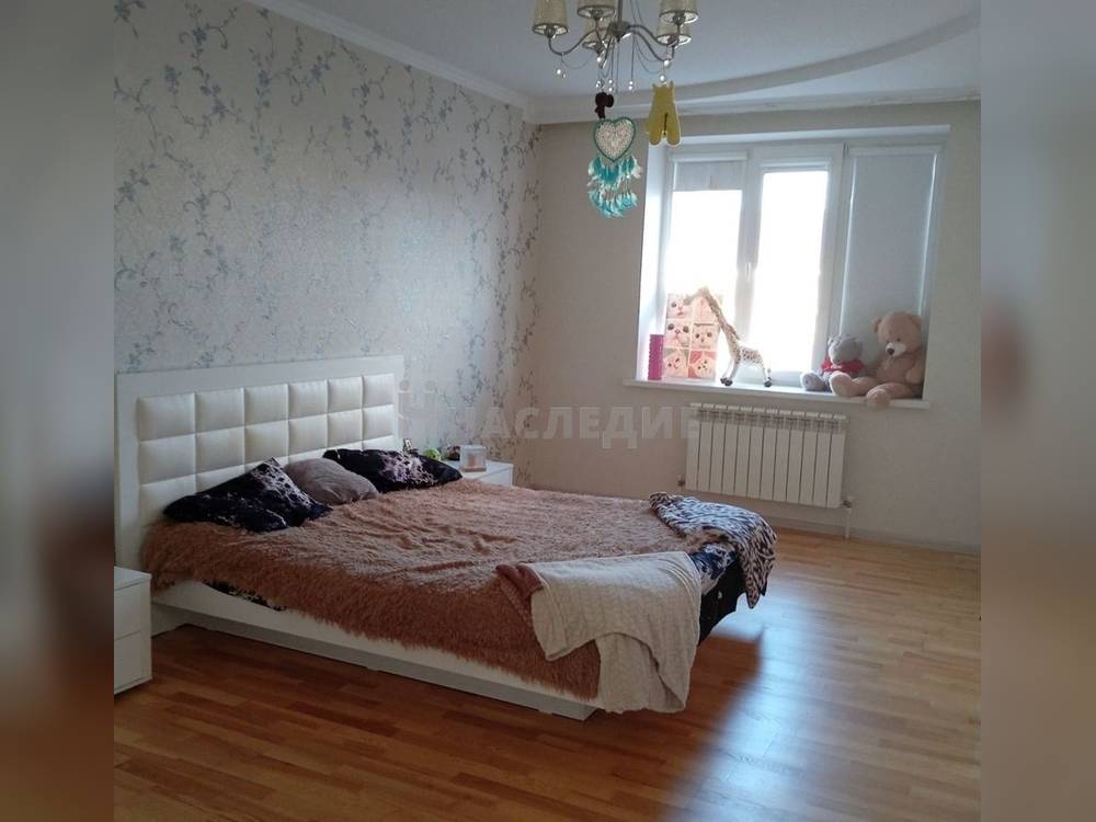 2-комнатная квартира, 61.9 м2 3/3 этаж, ул. Королева - фото 1