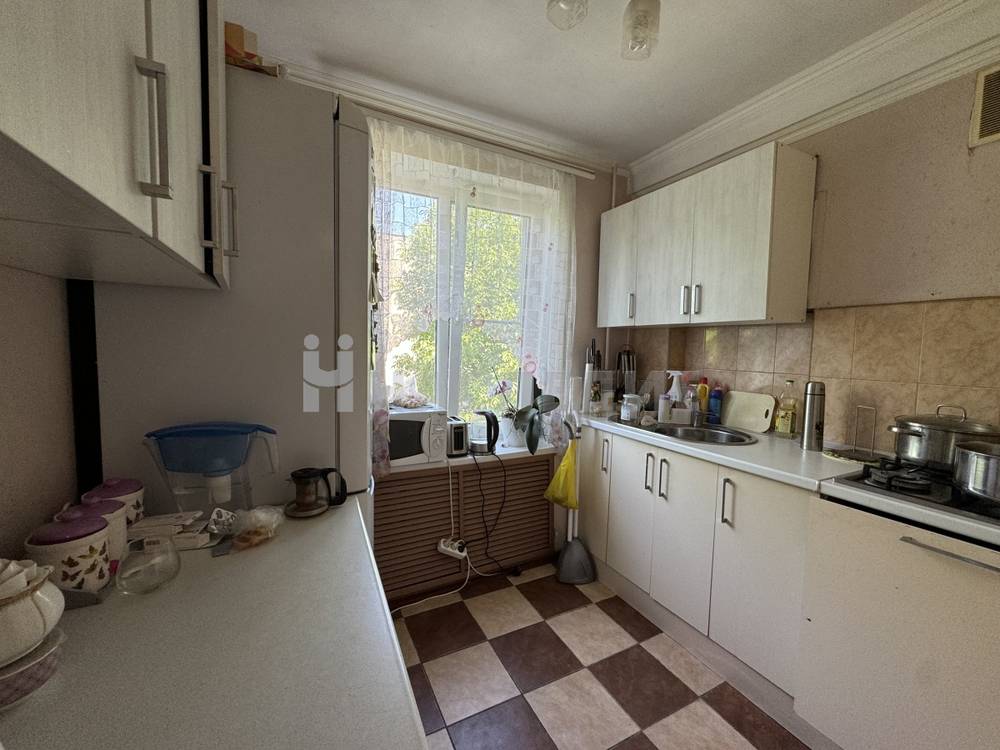 4-комнатная квартира, 60 м2 4/5 этаж, ул. Артема Сергеева - фото 7