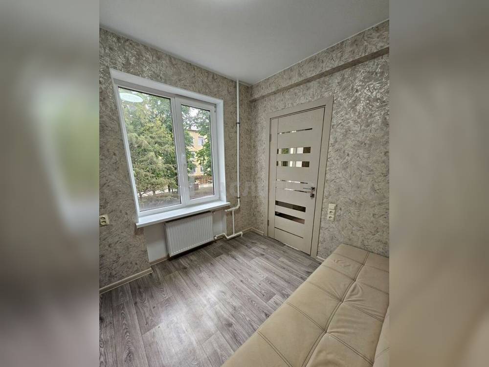 3-комнатная квартира, 50 м2 2/5 этаж, ул. Октябрьская - фото 5