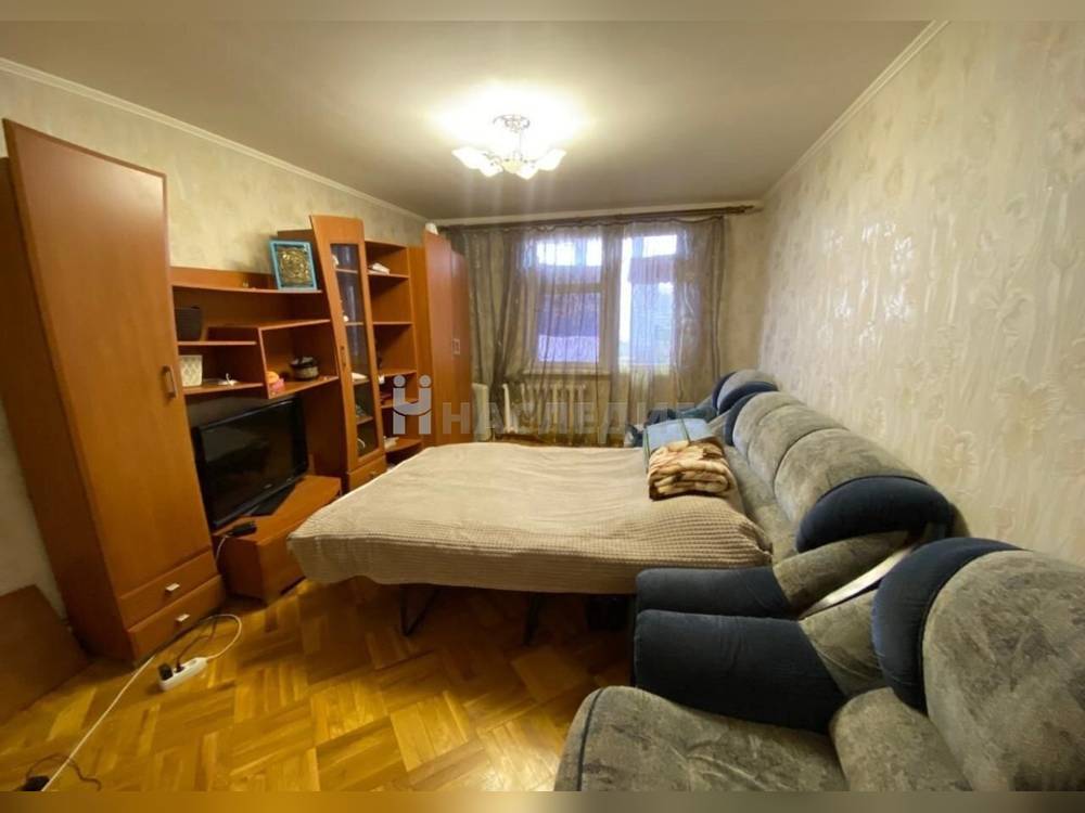 2-комнатная квартира, 68 м2 5/5 этаж, ул. Артема Сергеева - фото 3